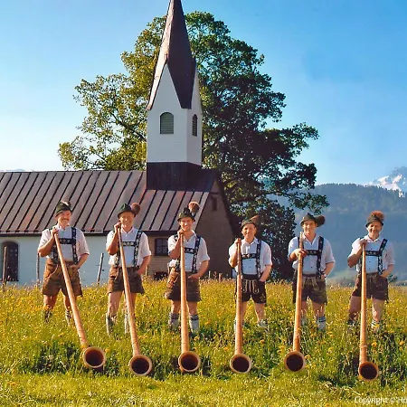 Charivari *